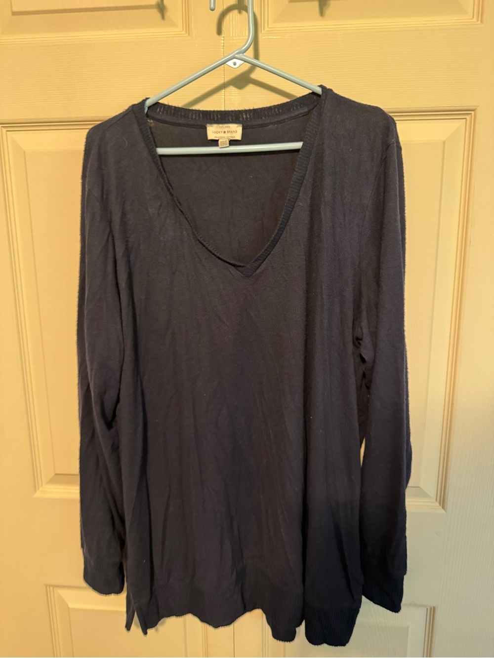 Lucky Brand Women's Long Sleeve V-Neck Top - Navy